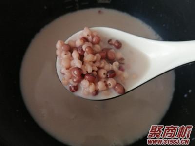 牛奶紅豆薏米粥家常做法大全步驟圖5