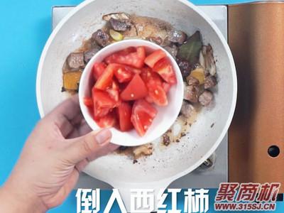 西红柿炖牛肉家常做法大全步骤图5