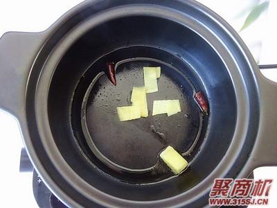 小雞土豆煲家常做法大全步驟圖2