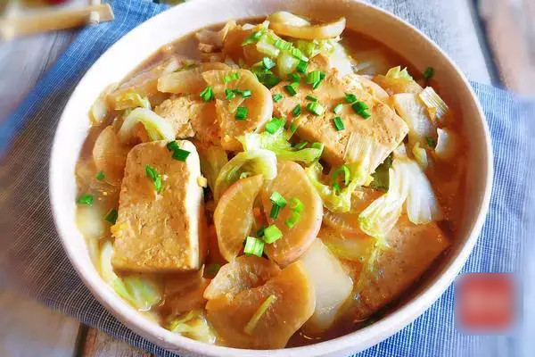 蘿卜白菜燉豆腐