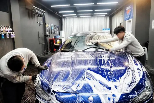 一萬元能體驗洗車店嗎