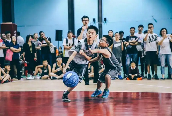 北京少儿篮球培训哪家好？