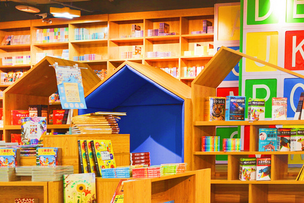 开儿童书店怎么做赚钱?