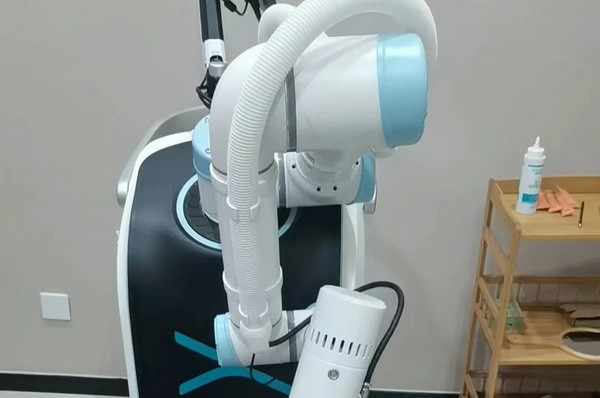 小理家智能健康机器人加盟需要哪些条件_2